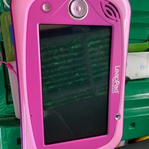 Leap pad ultimate like new